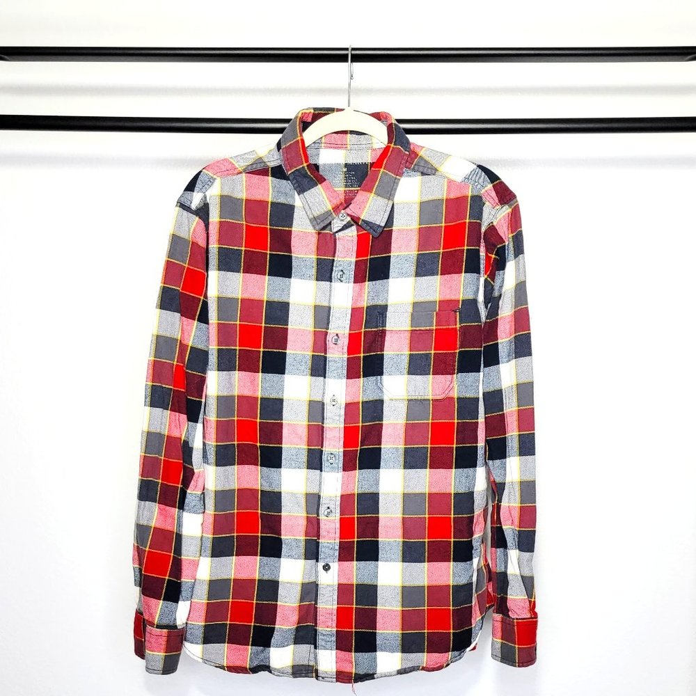 Logan & Martin Men's Red White Blue Plaid Flannel L/S Shirt Size Medium